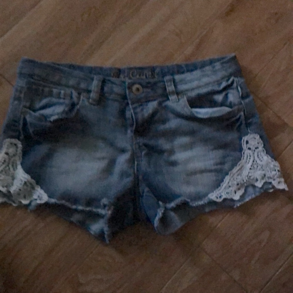 Red camel shorts